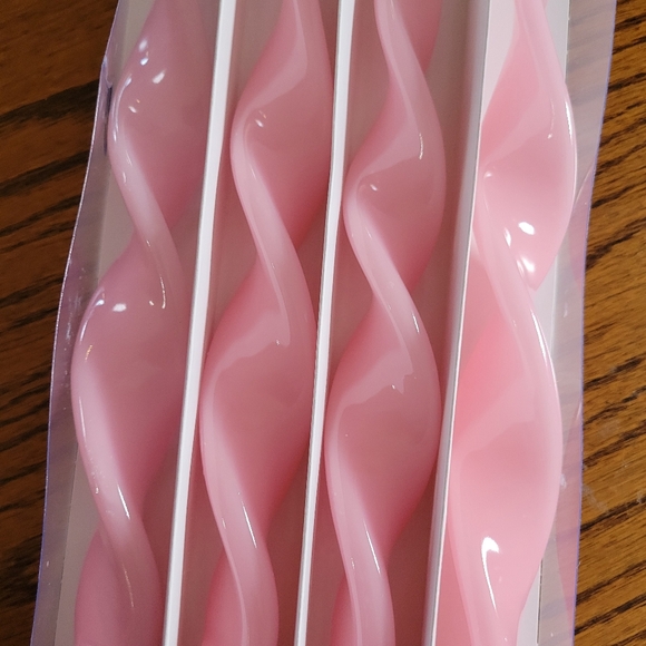 Pink Spiral Candles (4)~ Adpal~ Made In Poland NWT/NIB ~ Pretty! - Picture 5 of 16
